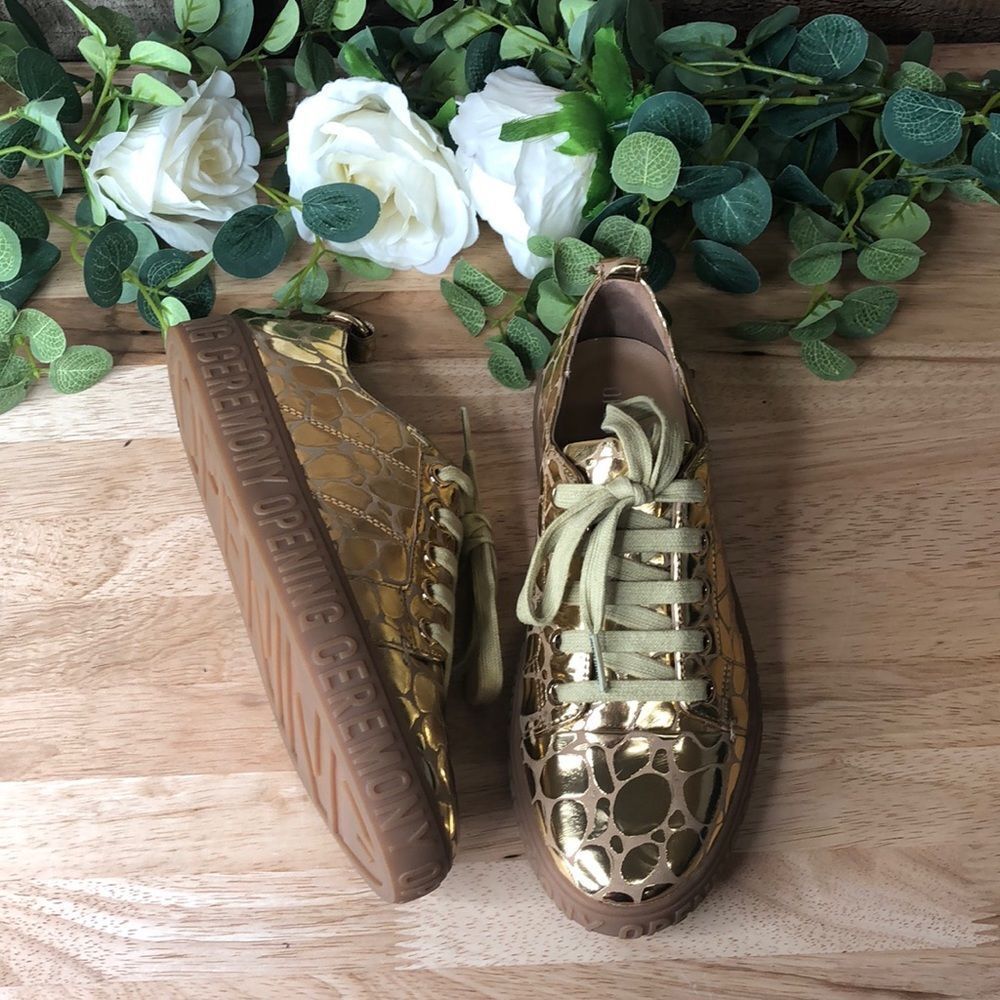 Opening Ceremony La Cienega Metallic Embossed Low Top Sneakers Gold, 5M - Picture 1 of 6